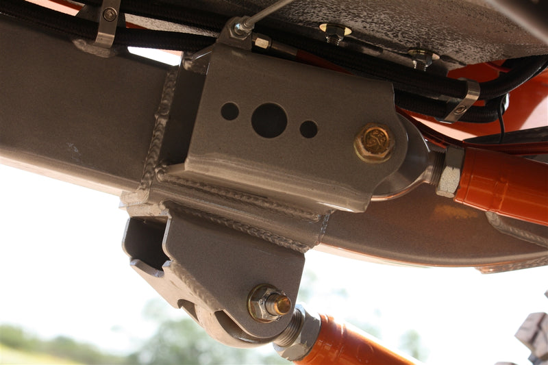 Load image into Gallery viewer, DCU Universal Johnny Joint Style Rear 4-Link Conversion Brackets
