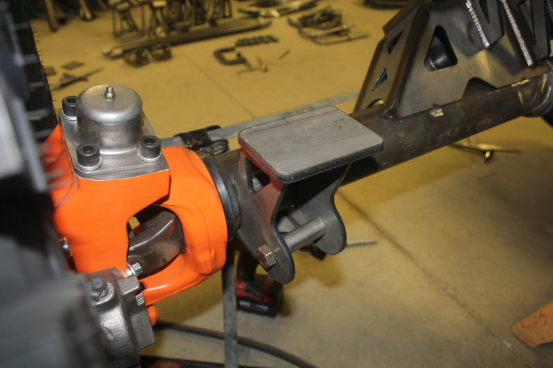 Load image into Gallery viewer, Heavy Duty Dana 60 Front Lower Link Mounts with Bump Stop Pads
