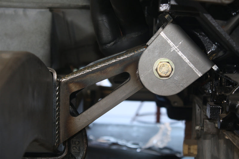 Load image into Gallery viewer, Jeep YJ LS Series and Gen III Conversion Engine Mounts
