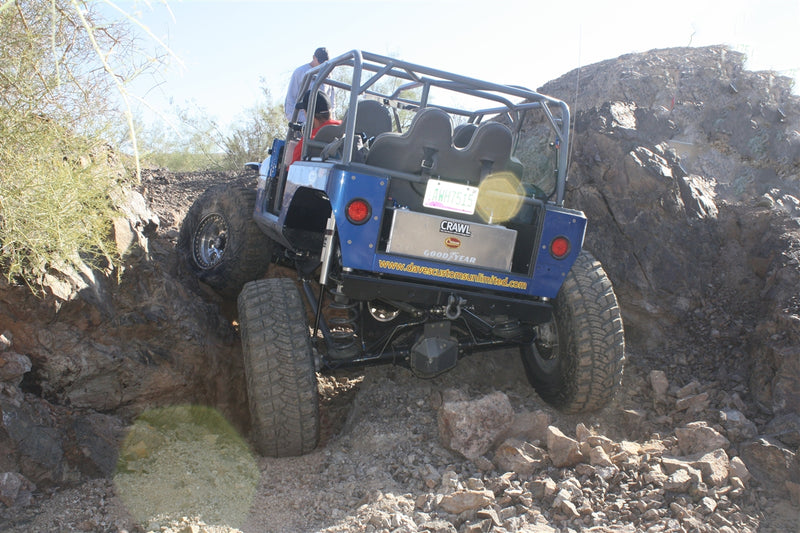 Load image into Gallery viewer, Jeep TJ &amp; YJ Comp Cut Rear Corners
